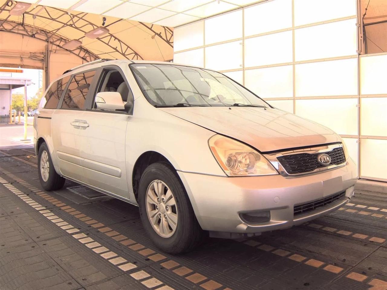 Kia Sedona 4dr Wgn LX 2012