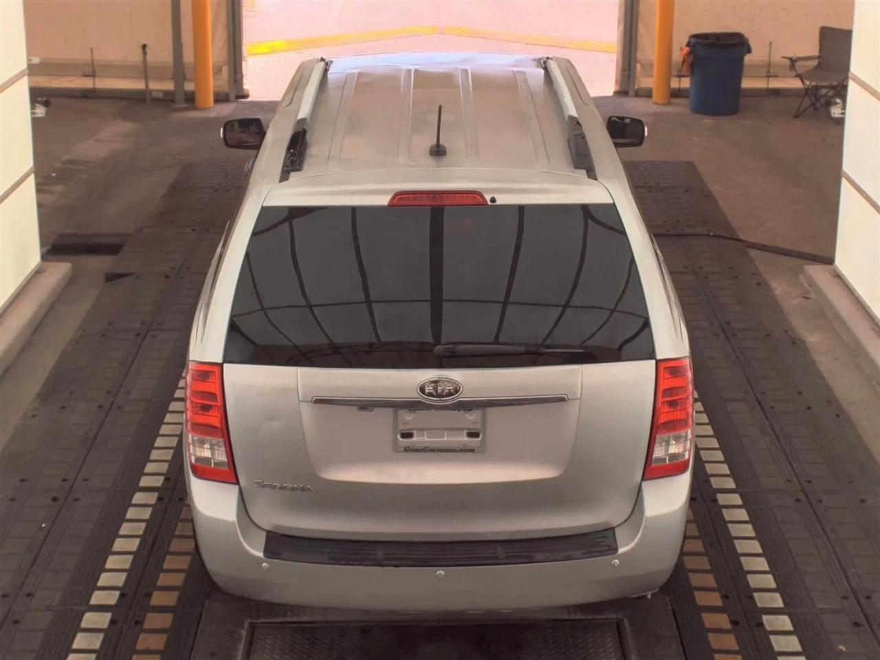 Kia Sedona 4dr Wgn LX 2012