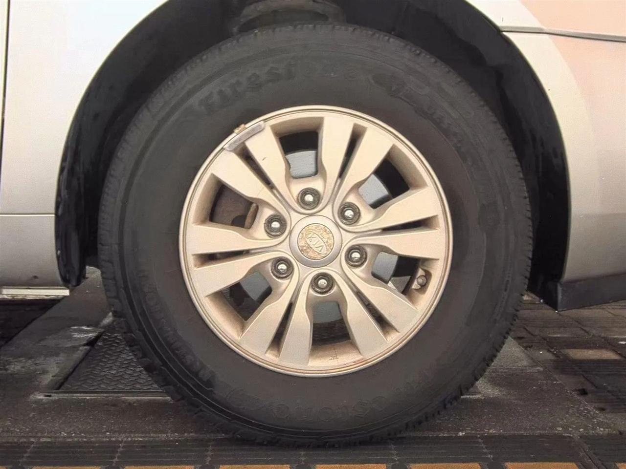 Kia Sedona 4dr Wgn LX 2012