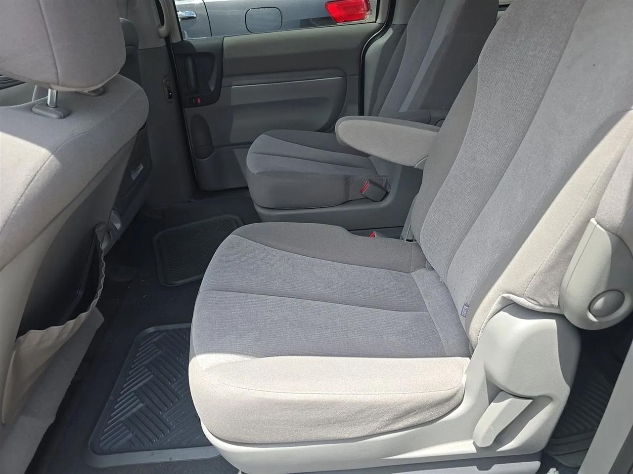 Kia Sedona 4dr Wgn LX 2012