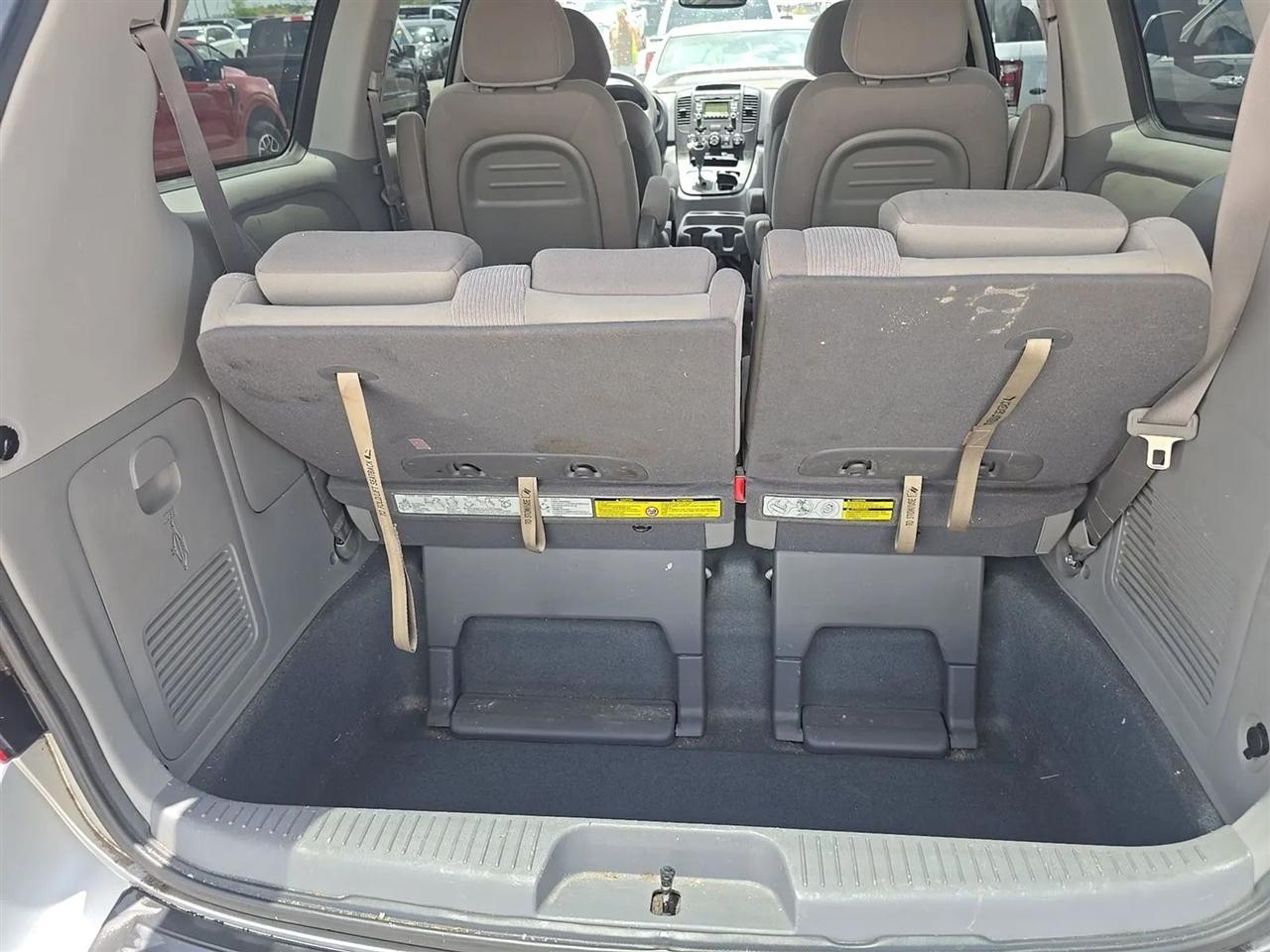 Kia Sedona 4dr Wgn LX 2012