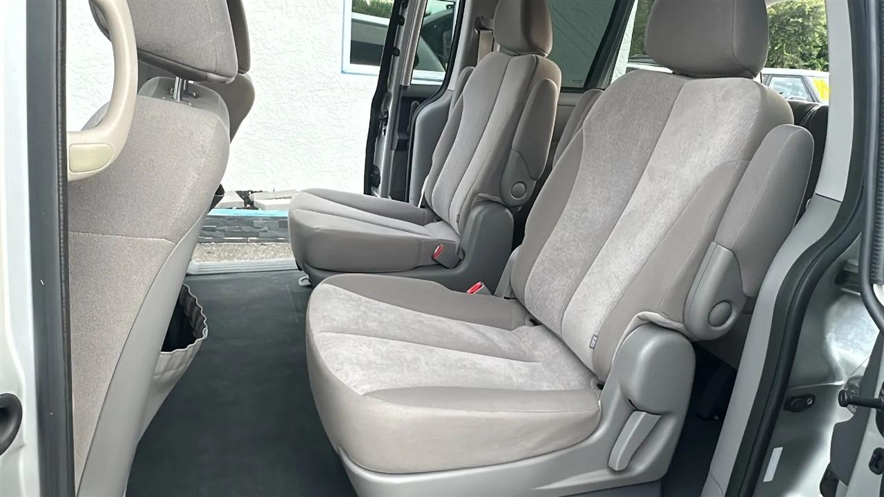 Kia Sedona  2012