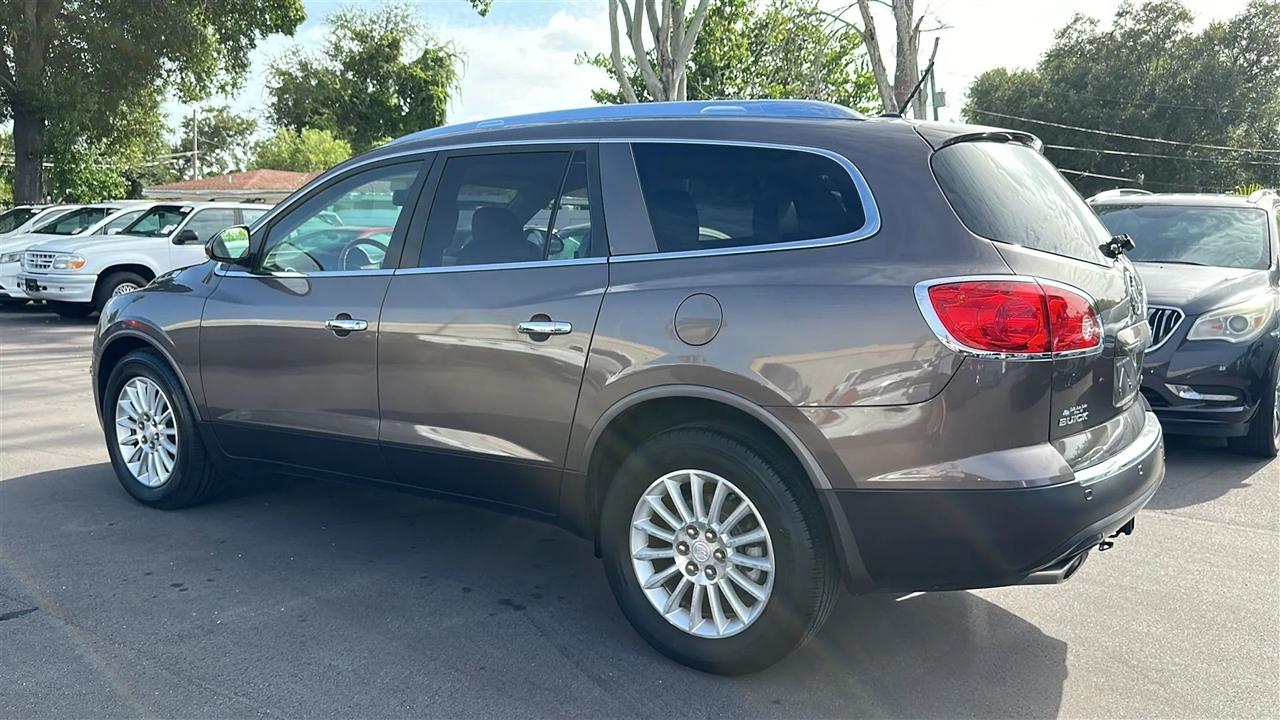 Buick Enclave AWD 4dr CXL-1 2011
