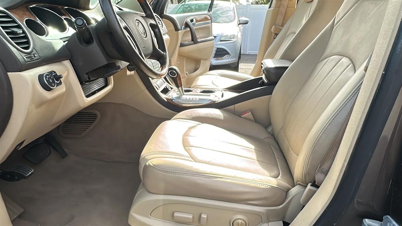 Buick Enclave AWD 4dr CXL-1 2011