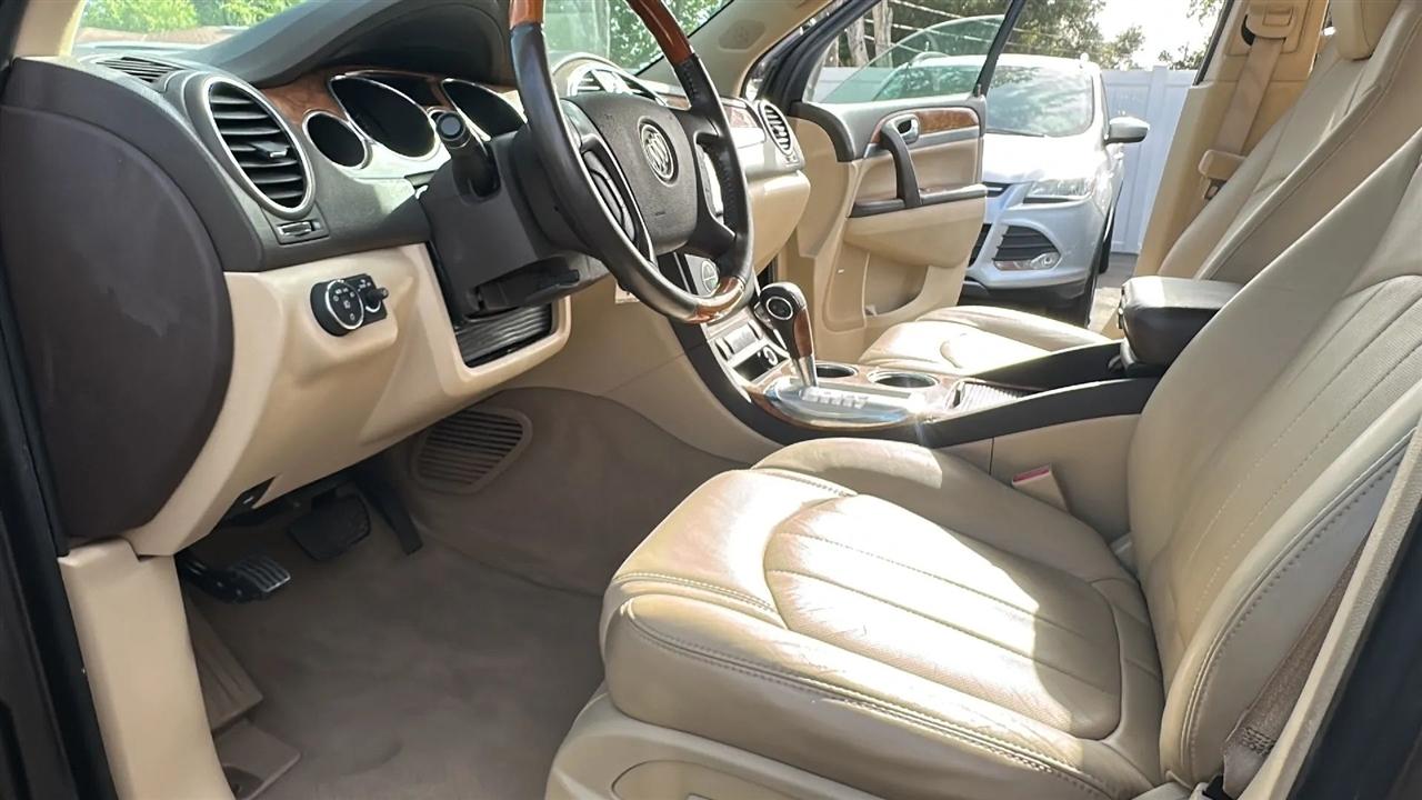 Buick Enclave AWD 4dr CXL-1 2011