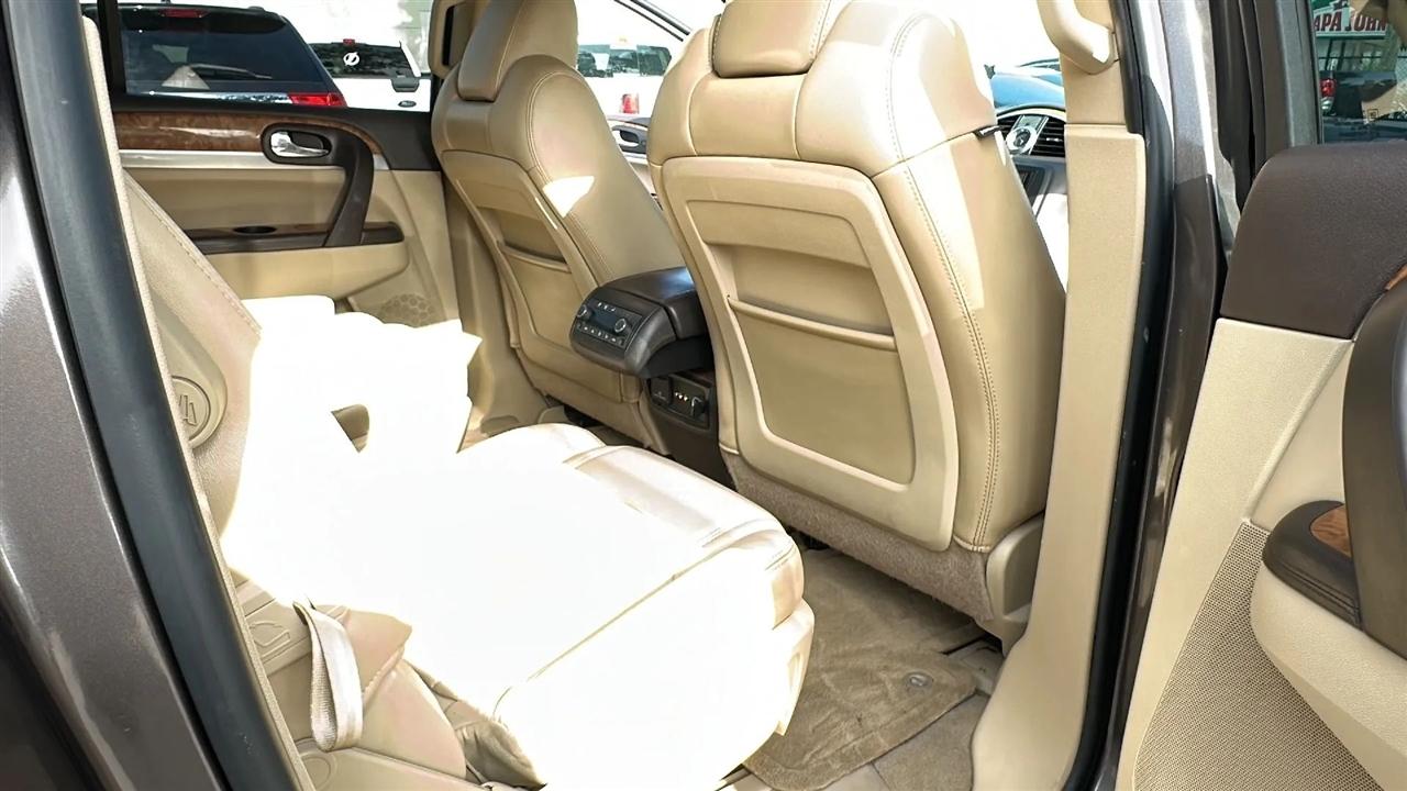 Buick Enclave AWD 4dr CXL-1 2011
