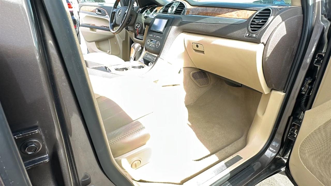 Buick Enclave AWD 4dr CXL-1 2011