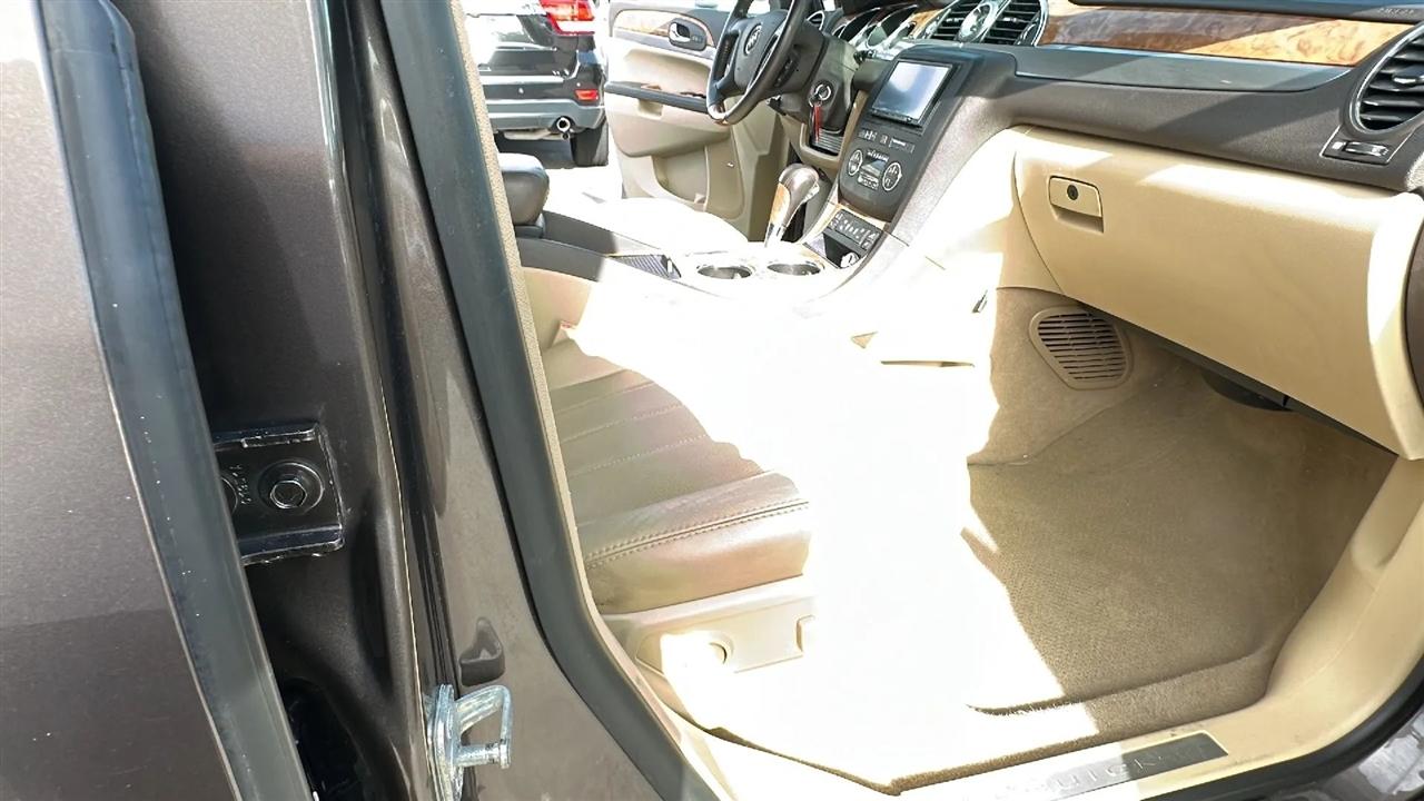 Buick Enclave AWD 4dr CXL-1 2011