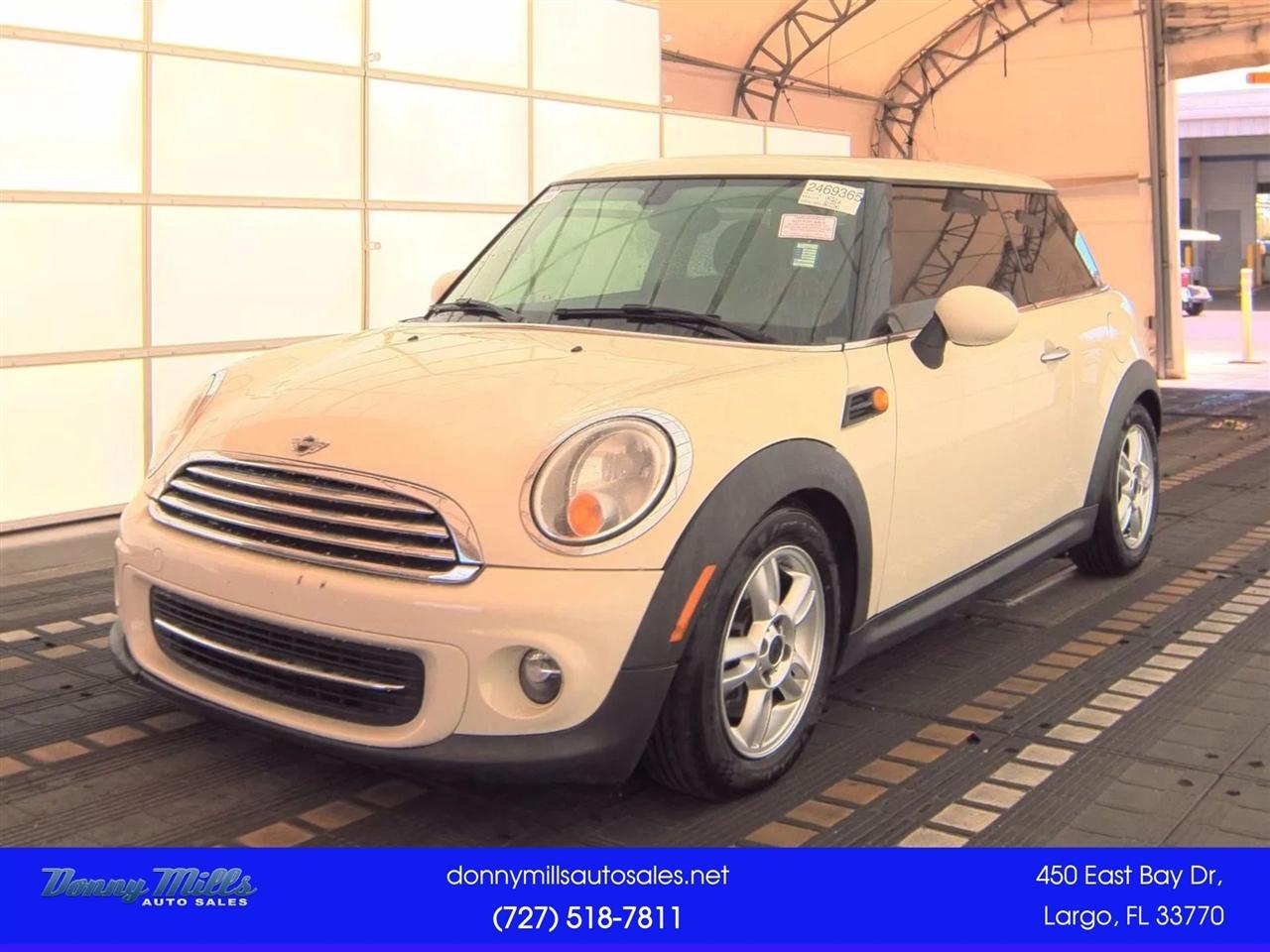 MINI Cooper Hardtop 2dr Cpe 2013