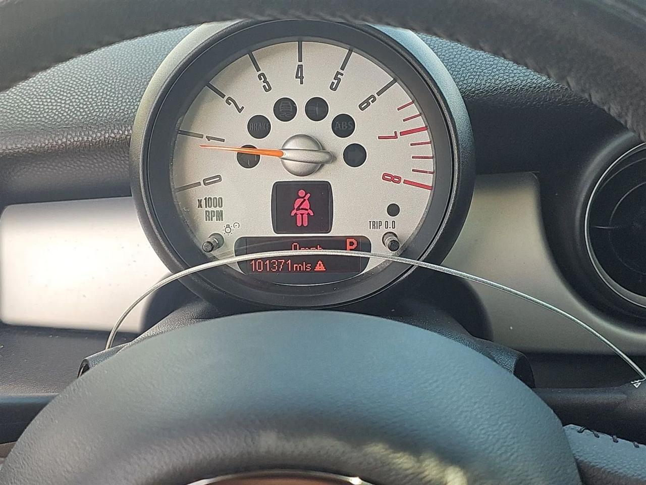 MINI Cooper Hardtop 2dr Cpe 2013