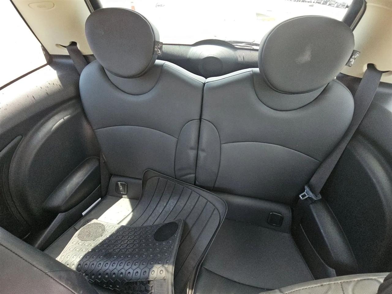 MINI Cooper Hardtop 2dr Cpe 2013