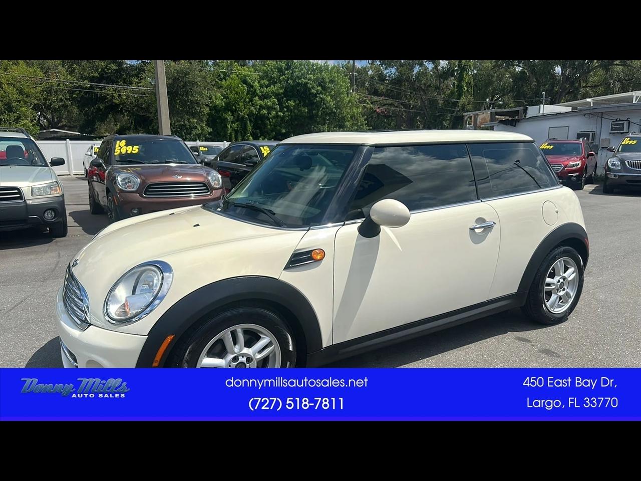  2013 MINI Cooper Hatchback FWD   