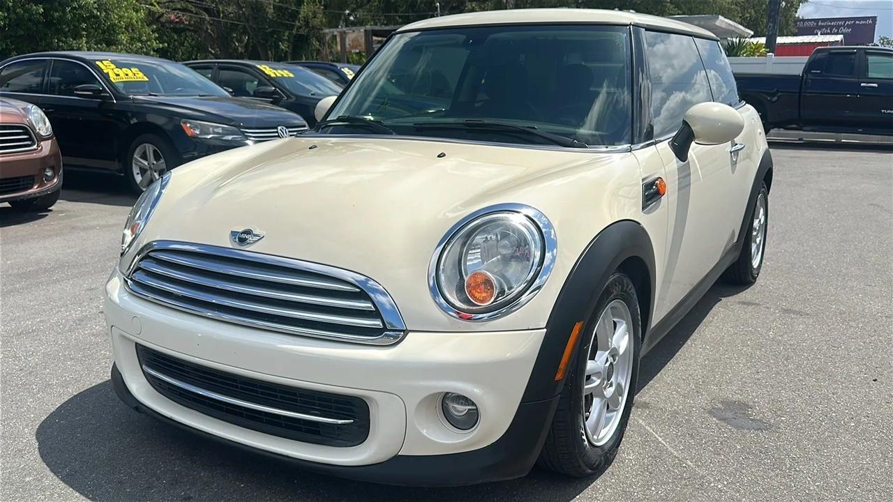 MINI Cooper Hardtop  2013