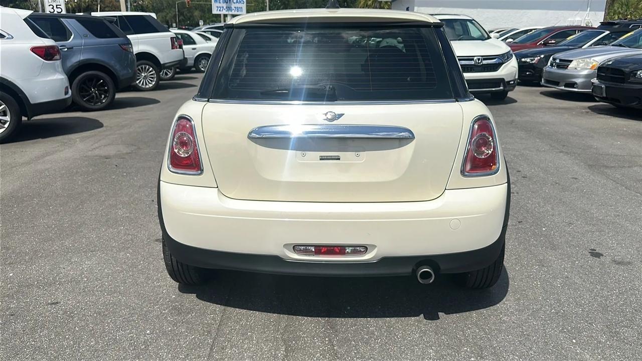 MINI Cooper Hardtop  2013