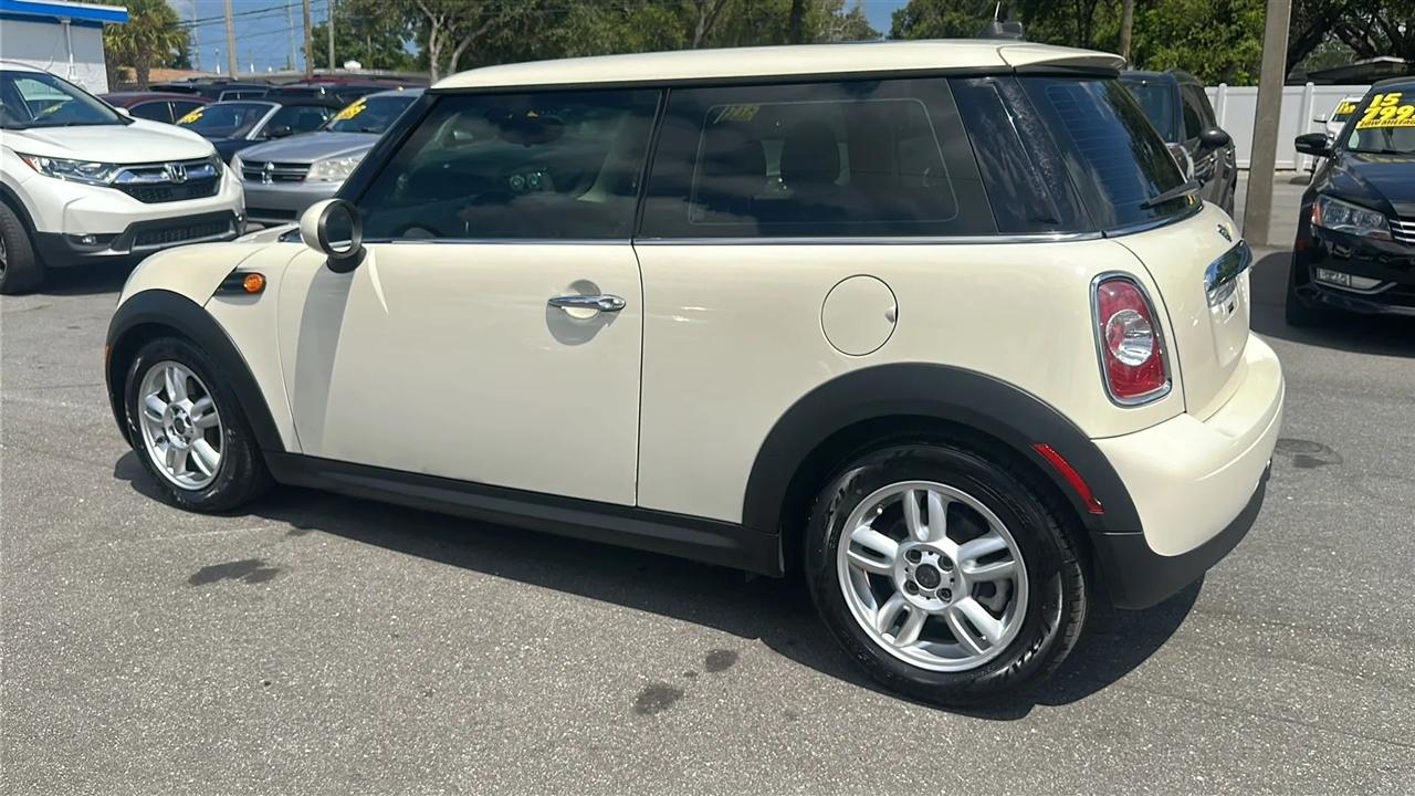 MINI Cooper Hardtop  2013