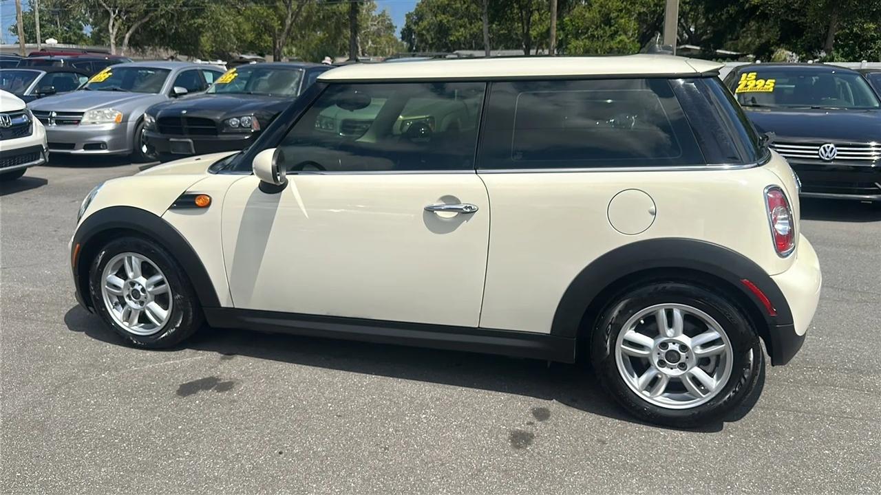 MINI Cooper Hardtop  2013