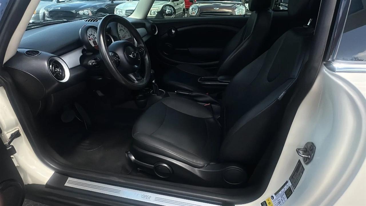 MINI Cooper Hardtop  2013