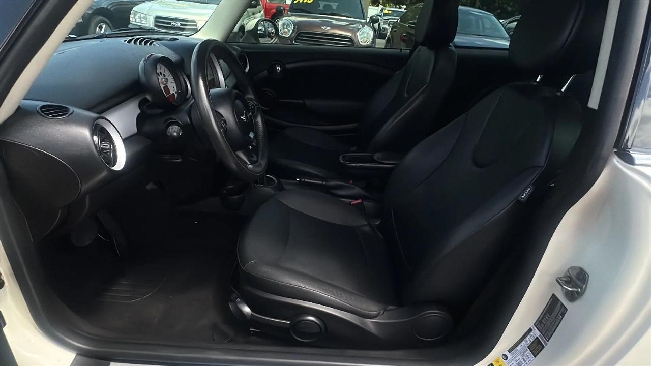 MINI Cooper Hardtop  2013