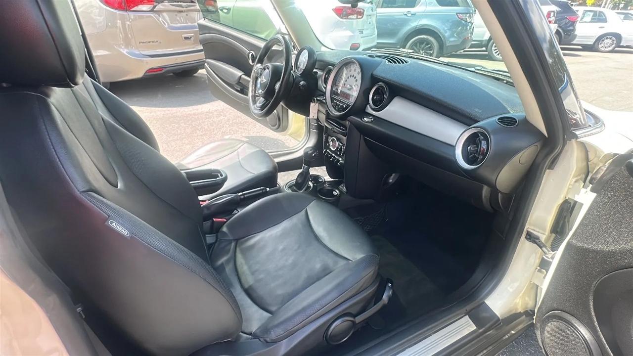 MINI Cooper Hardtop  2013