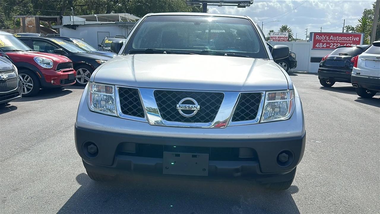 Nissan Frontier 2WD XE King Cab I4 Auto 2005