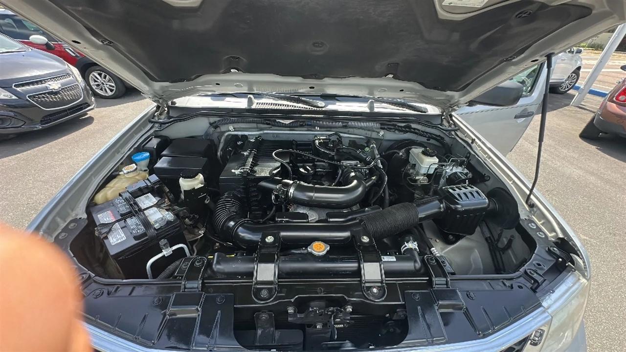 Nissan Frontier 2WD XE King Cab I4 Auto 2005