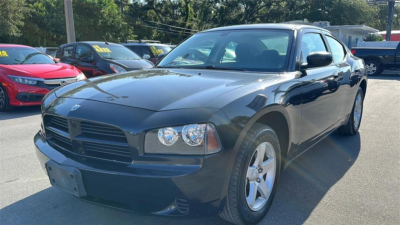 Dodge Charger 4dr Sdn SE RWD 2009