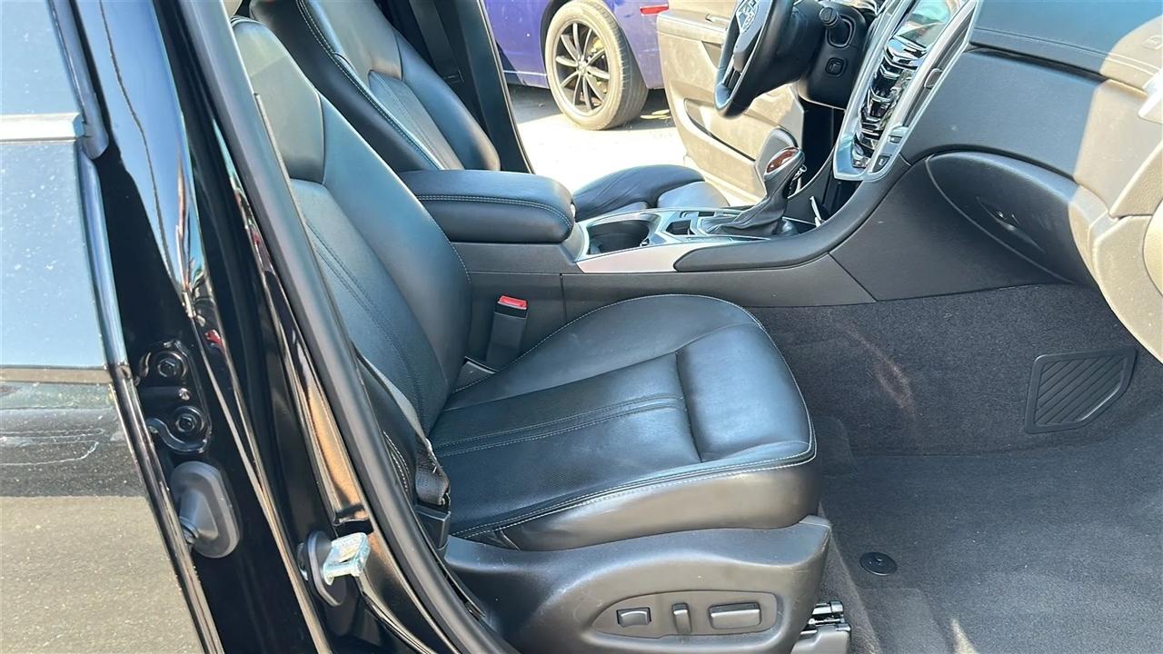 Cadillac SRX FWD 4dr Performance Collection 2014
