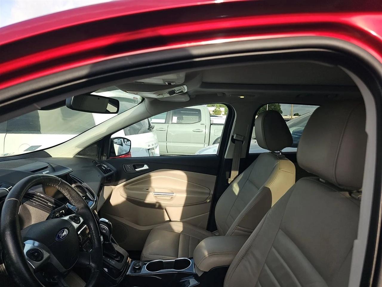 Ford Escape  2014