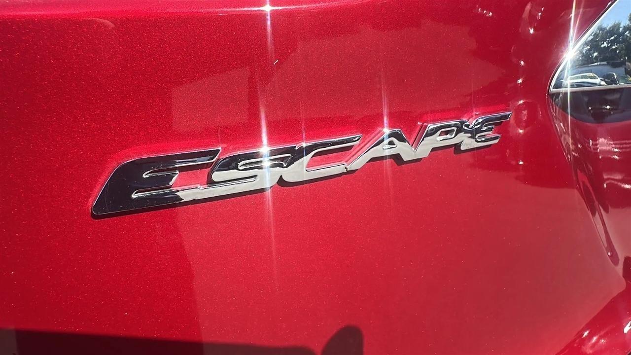 Ford Escape  2014