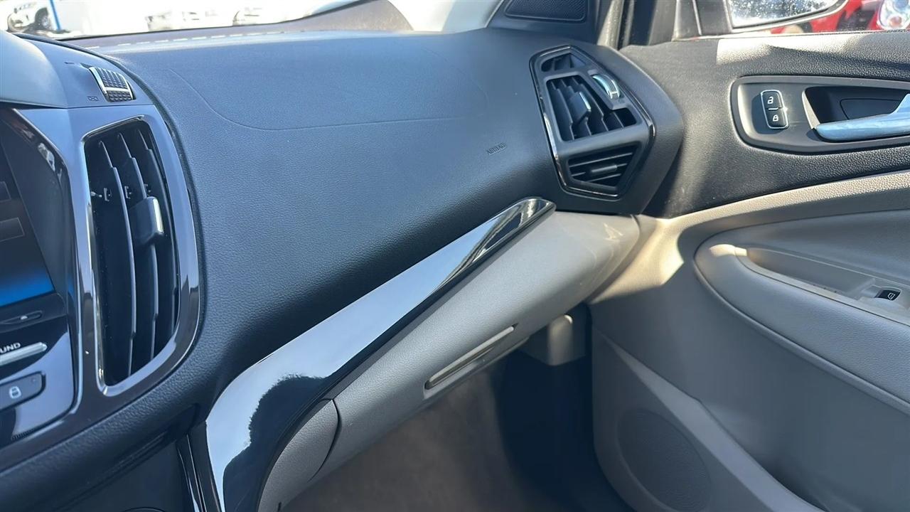 Ford Escape  2014