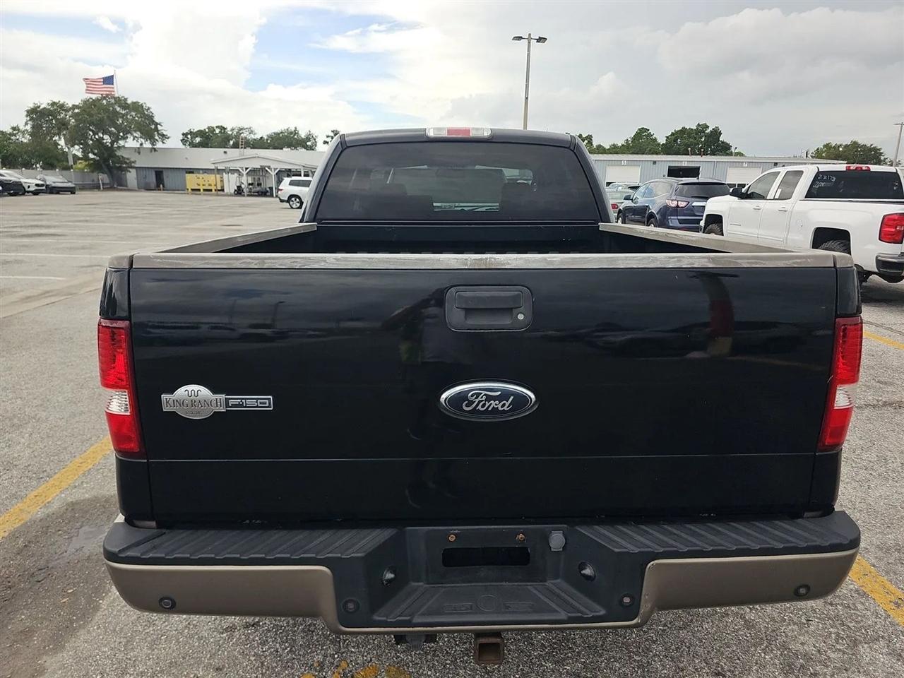 Ford F-150 SuperCrew 139" King Ranch 2006