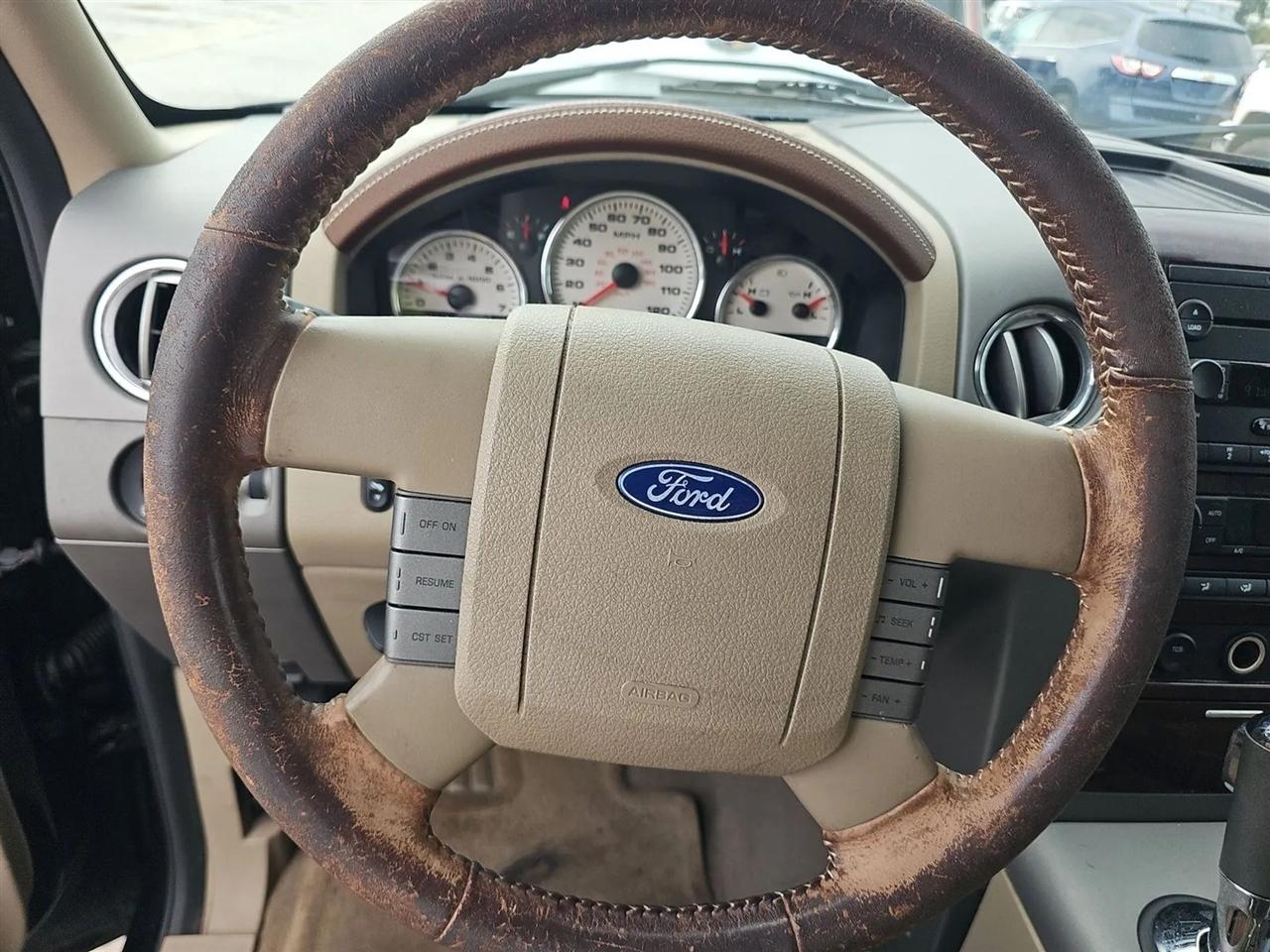 Ford F-150 SuperCrew 139" King Ranch 2006