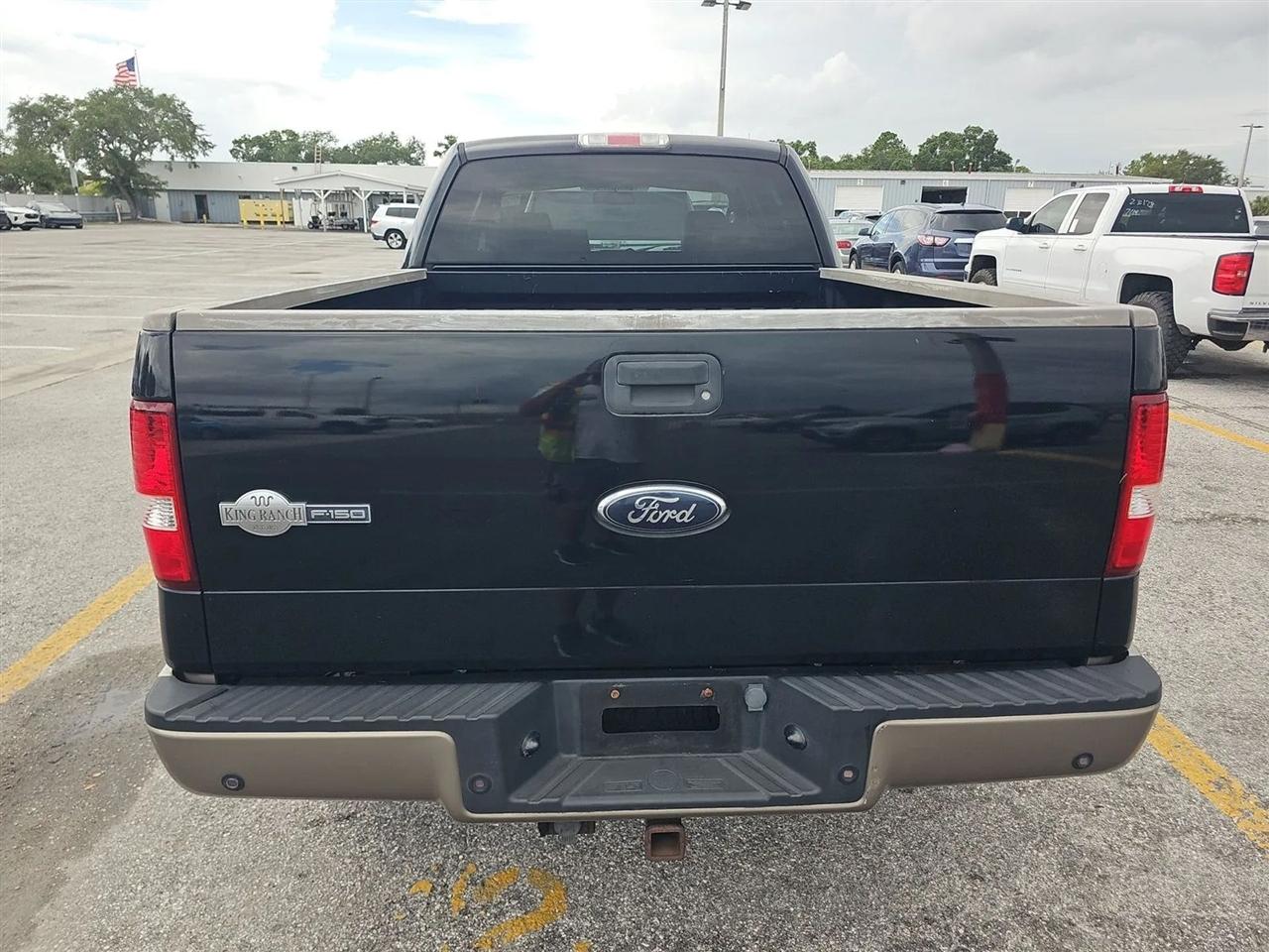 Ford F-150 SuperCrew 139" King Ranch 2006