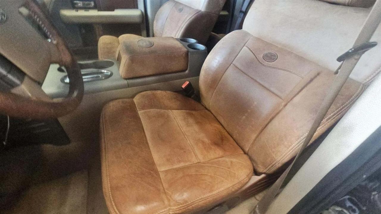 Ford F-150 SuperCrew 139" King Ranch 2006