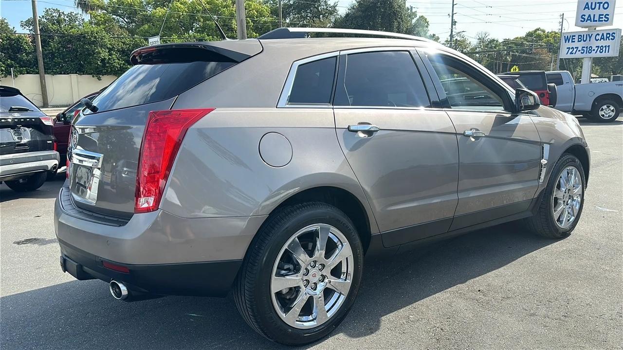Cadillac SRX  2011
