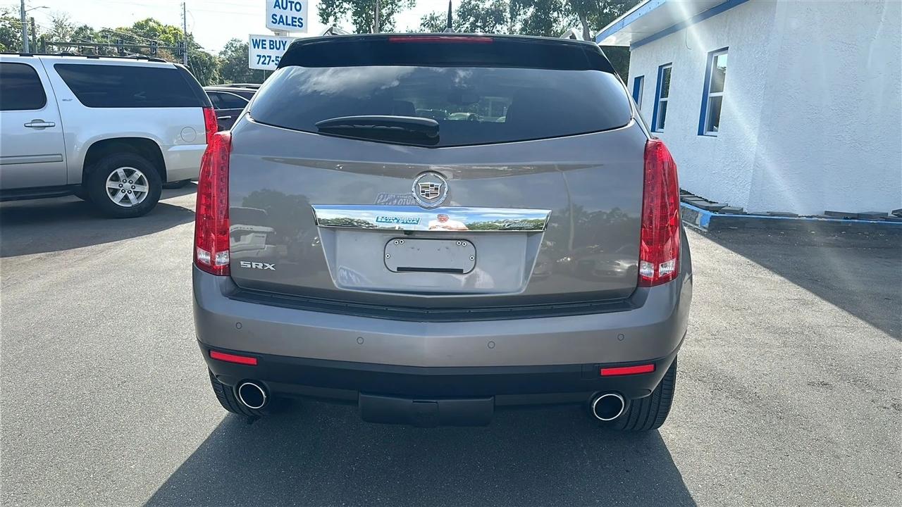 Cadillac SRX  2011