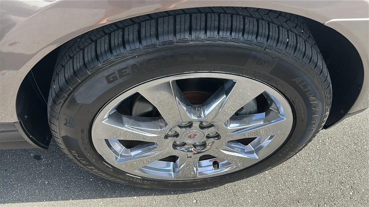 Cadillac SRX  2011