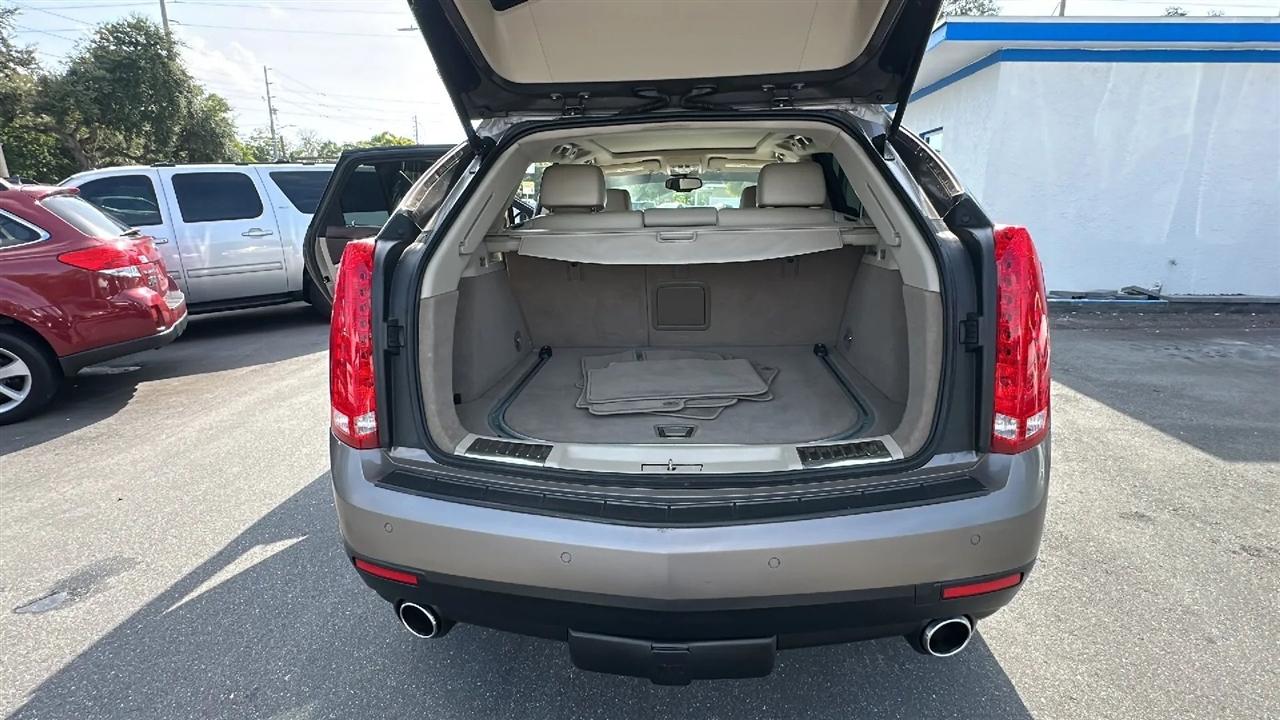 Cadillac SRX  2011