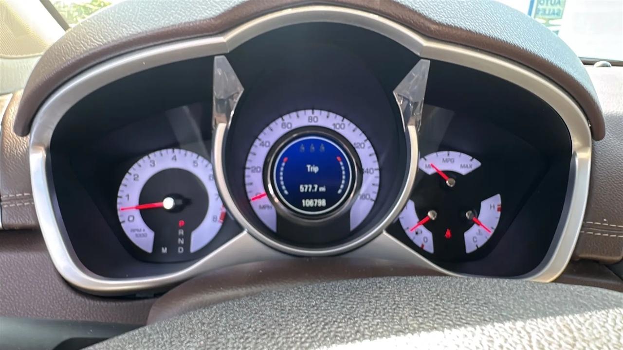 Cadillac SRX  2011