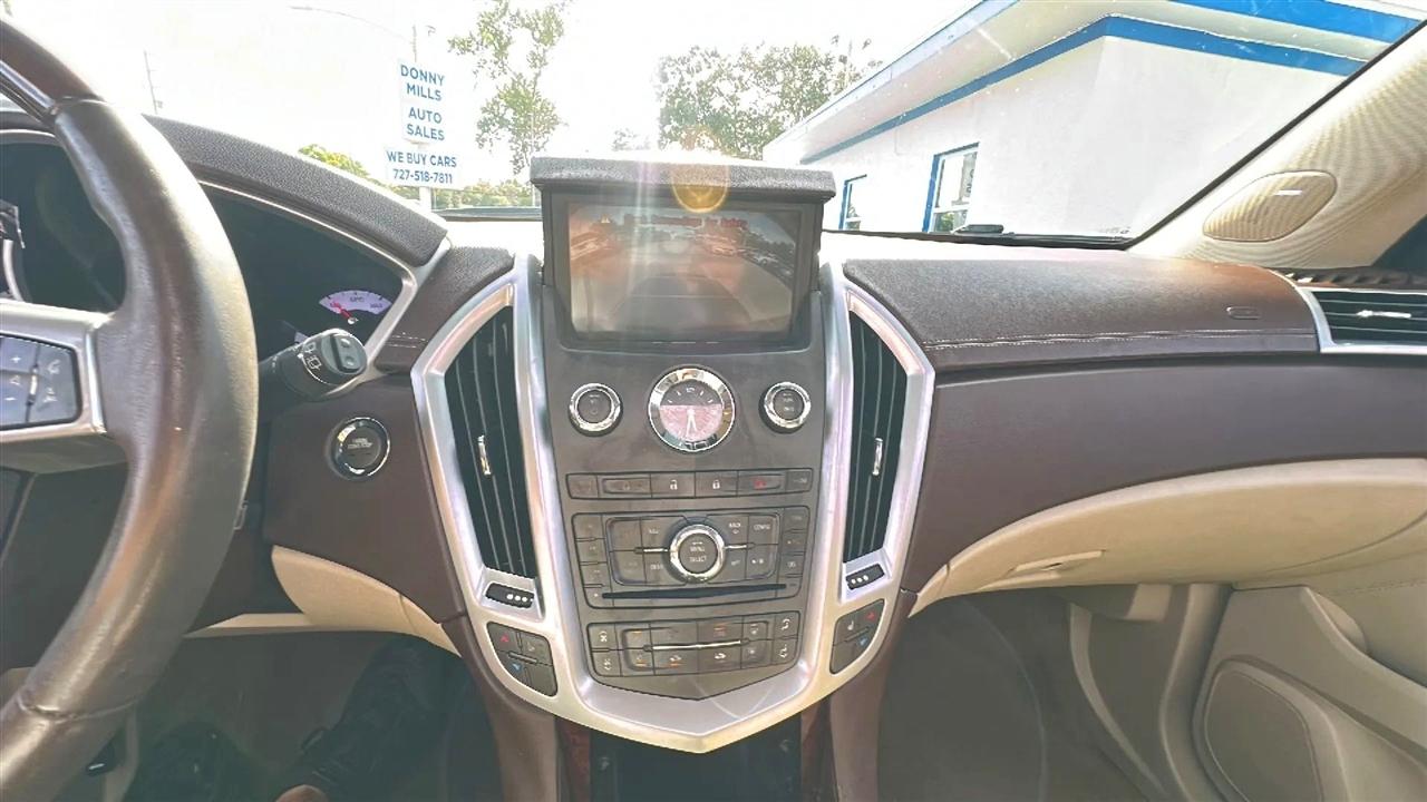 Cadillac SRX  2011
