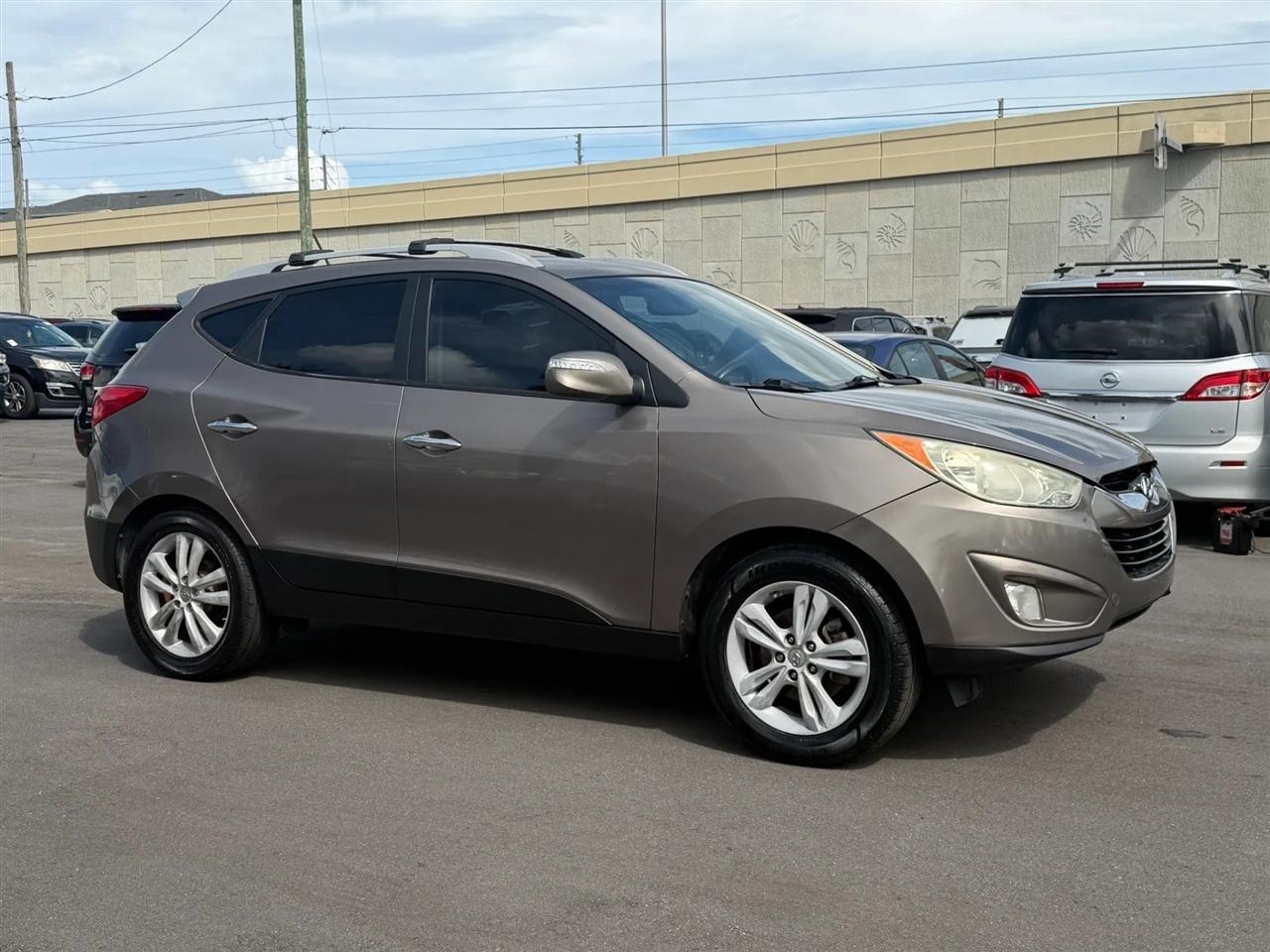 Hyundai Tucson  2013