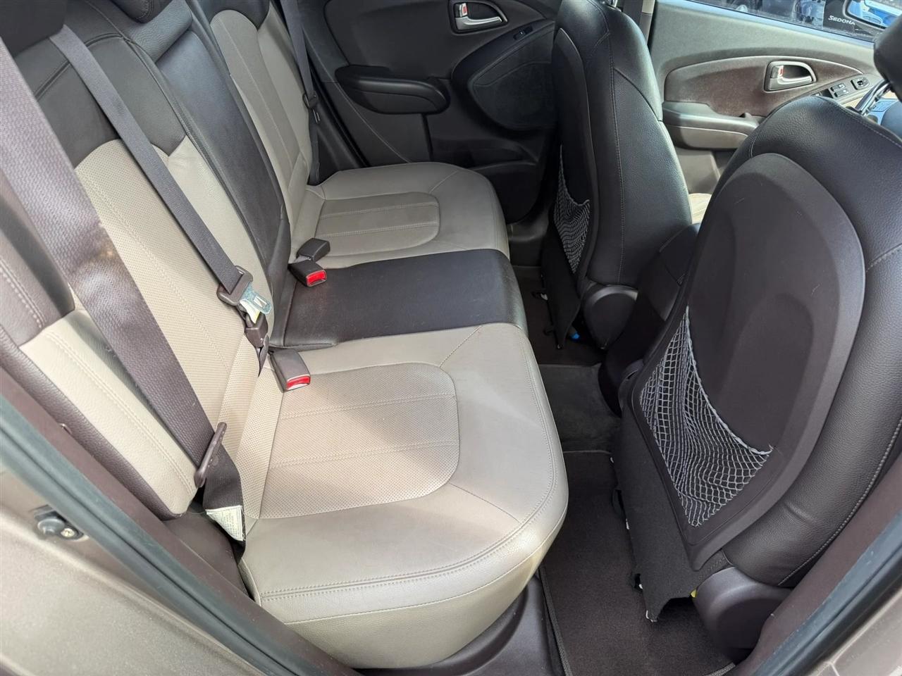 Hyundai Tucson  2013