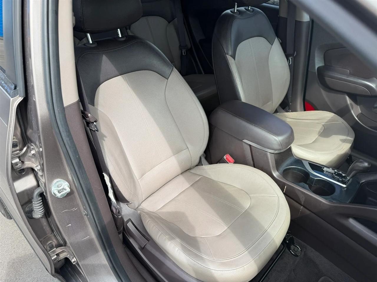 Hyundai Tucson  2013