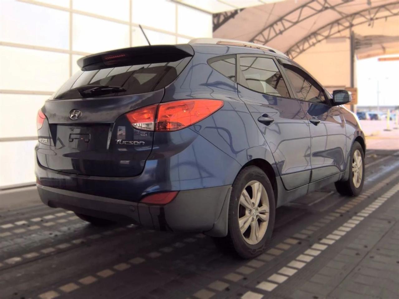Hyundai Tucson FWD 4dr Auto GLS 2012