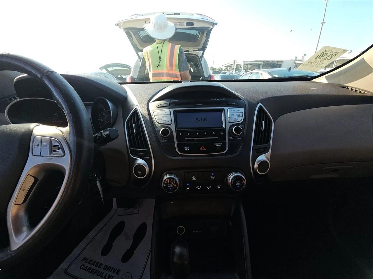 Hyundai Tucson FWD 4dr Auto GLS 2012