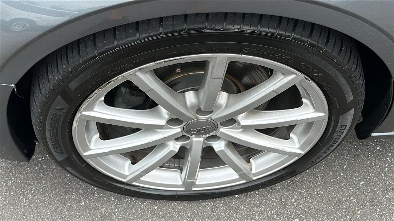 Audi A3 4dr Sdn quattro 2.0T Premium 2016