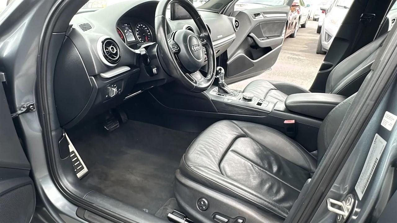 Audi A3 4dr Sdn quattro 2.0T Premium 2016