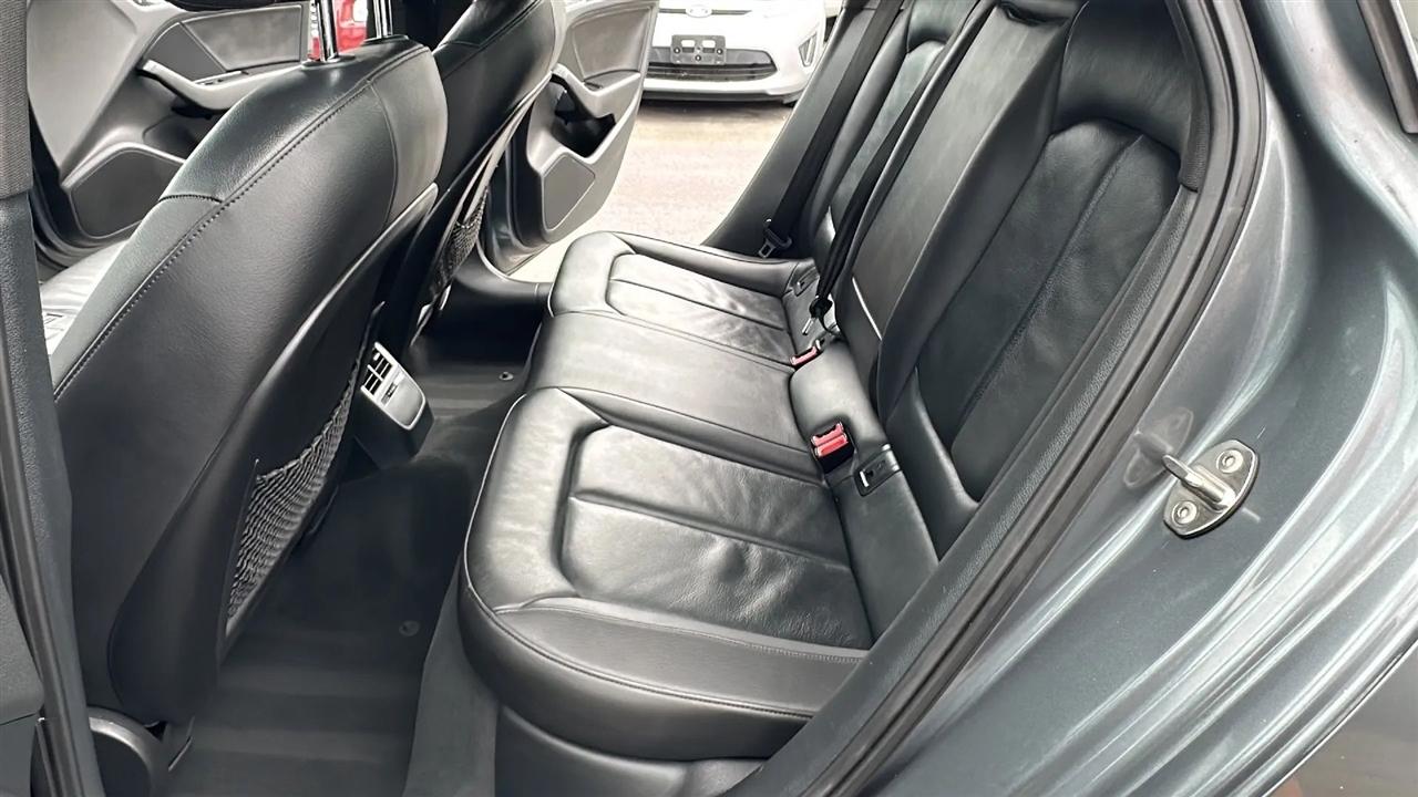 Audi A3 4dr Sdn quattro 2.0T Premium 2016