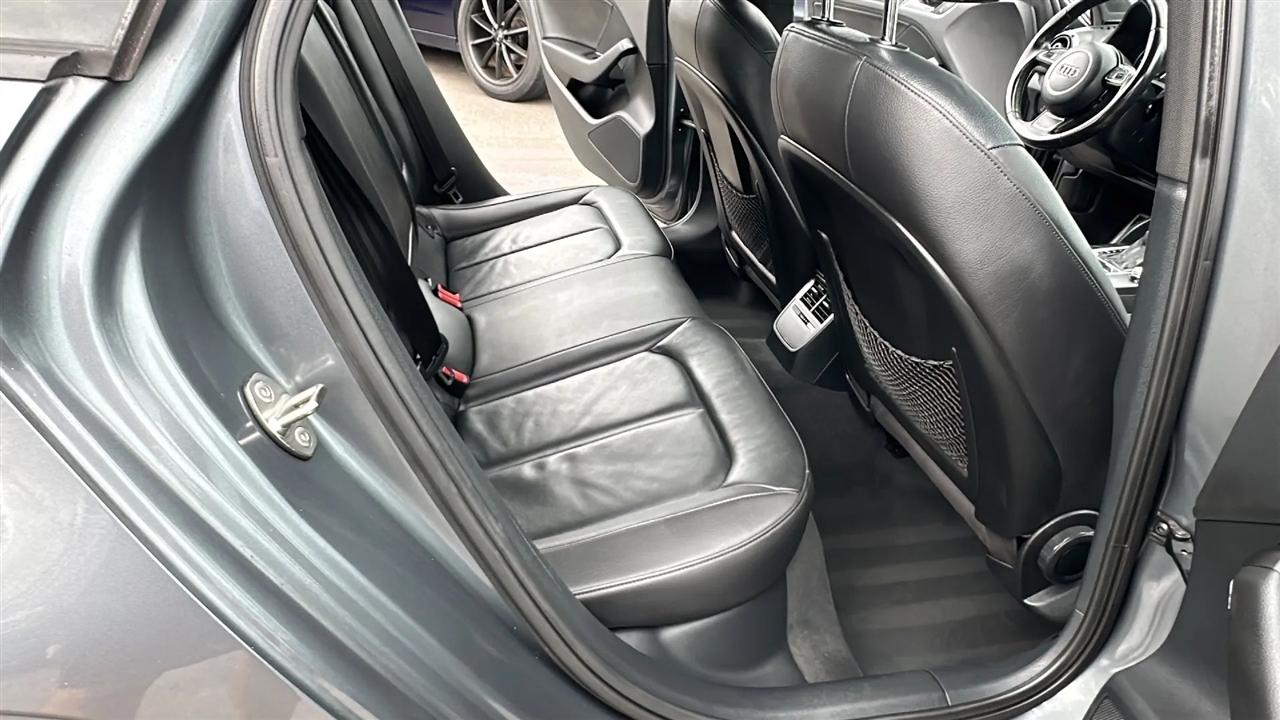 Audi A3 4dr Sdn quattro 2.0T Premium 2016