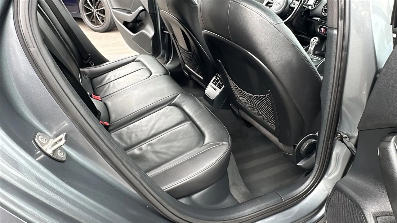 Audi A3 4dr Sdn quattro 2.0T Premium 2016